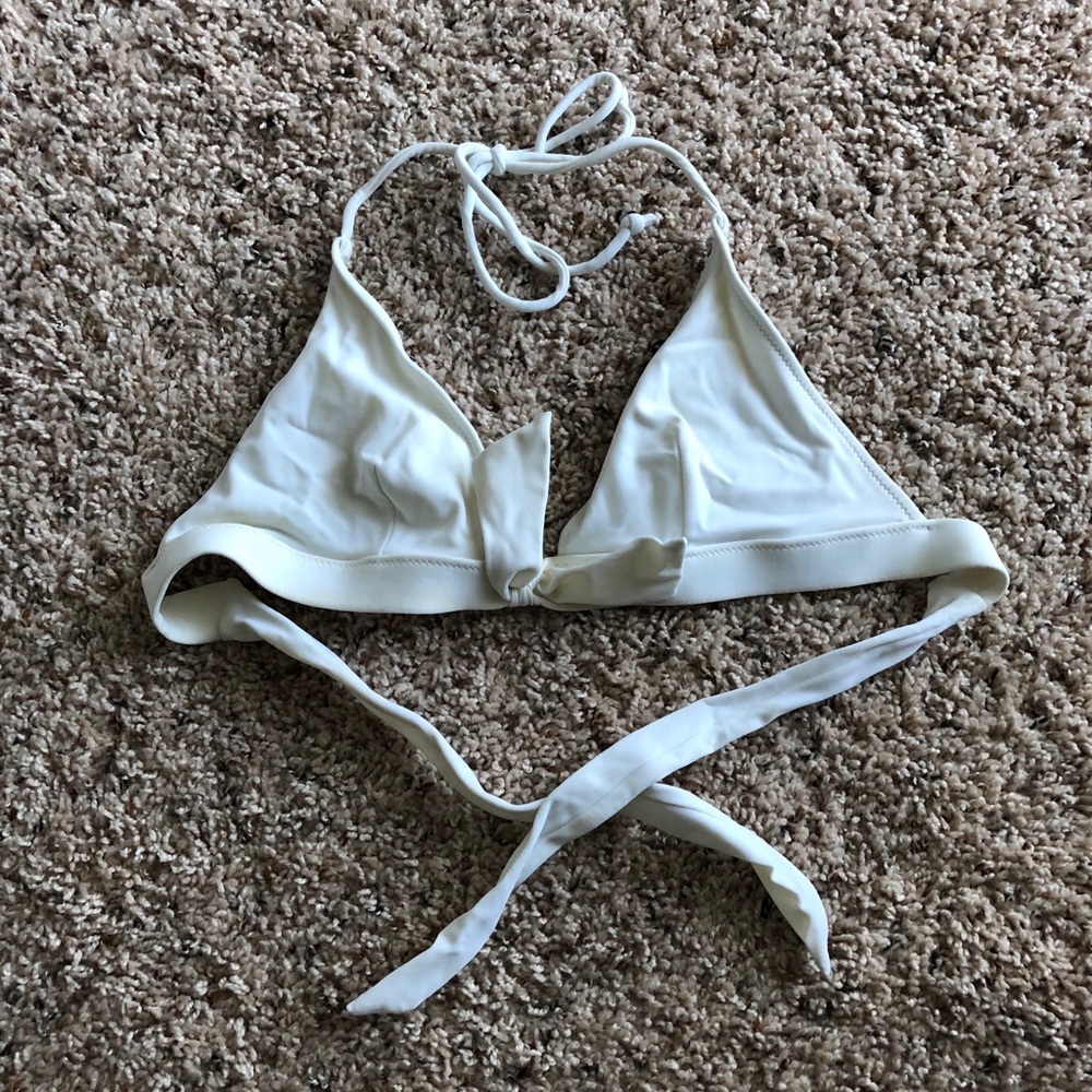 VS White bikini top